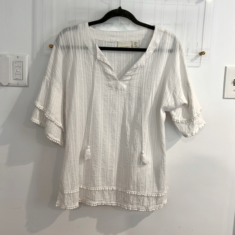 Womens blouse, with tassel